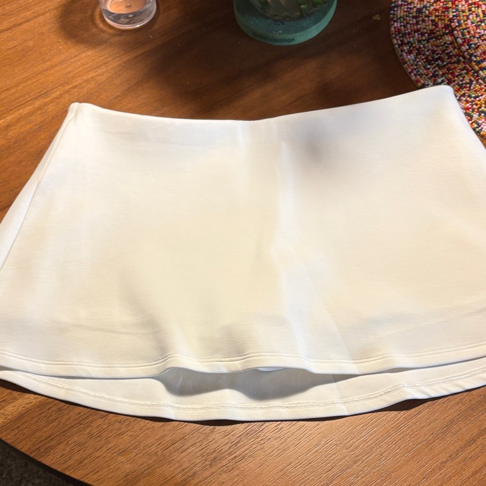 Geel Aria White Women's Skirt